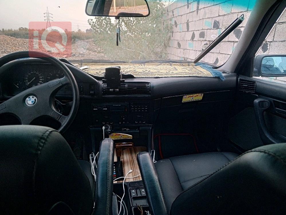 بی ئێم دەبڵیو سیریەس 5